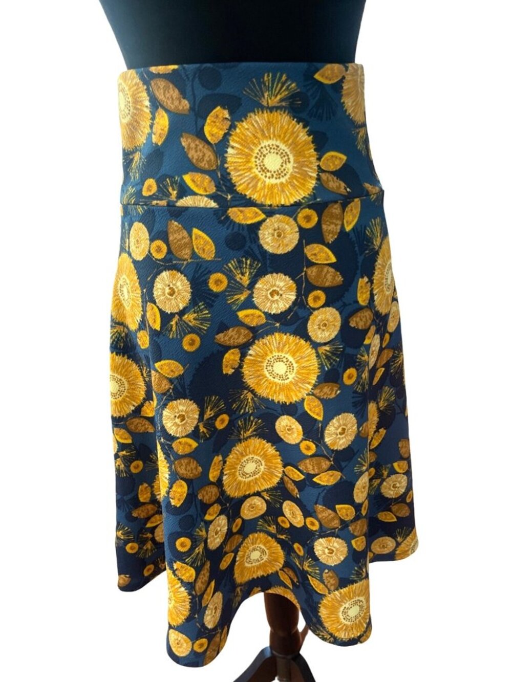 LuLaRoe Blue Sunflower Skirt Women's S Stretch Mid Length Yellow Floral - Picture 8 of 9